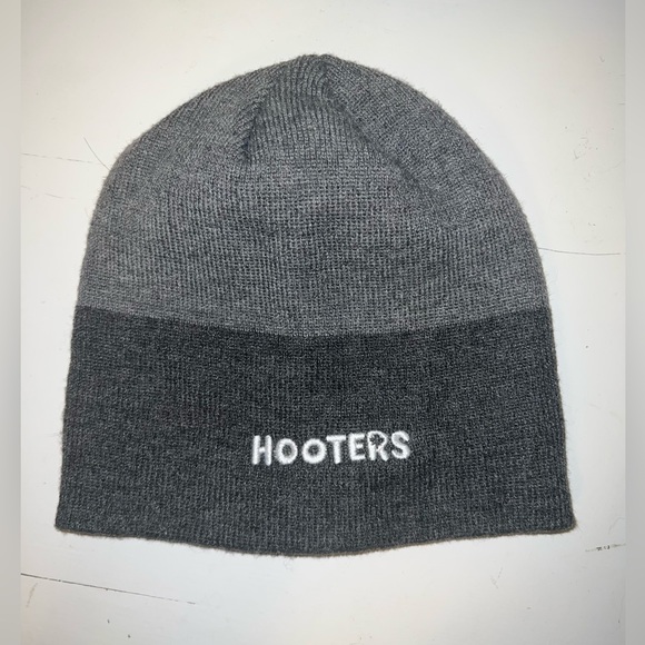 Hooters Toque / Beanie - Picture 1 of 2